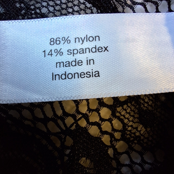 Lane Bryant Black Lace Button Front Top Size 20 Sheer Ruched Blouse Velvet Trim - Picture 8 of 14